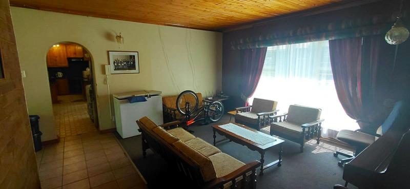 4 Bedroom Property for Sale in Universitas Ridge Free State